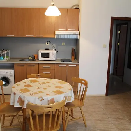 Family In Siana * سفيتي فلاس
